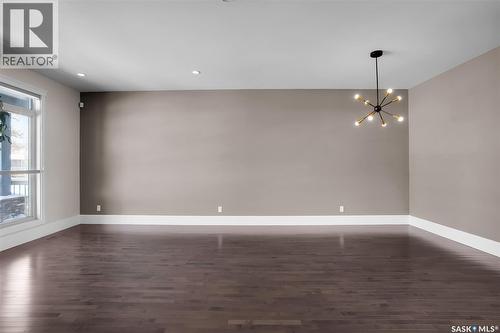 502 4Th Street E, Saskatoon, SK - Indoor Photo Showing Other Room