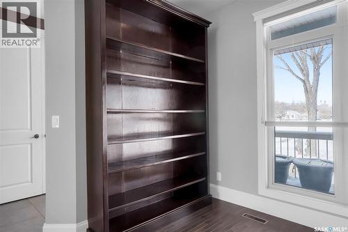 502 4Th Street E, Saskatoon, SK - Indoor Photo Showing Other Room