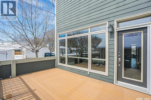 502 4Th Street E, Saskatoon, SK - Outdoor With Deck Patio Veranda