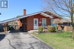 615 SAUGEEN CRESCENT Peterborough (Ashburnham Ward 4), ON K9J 1J9