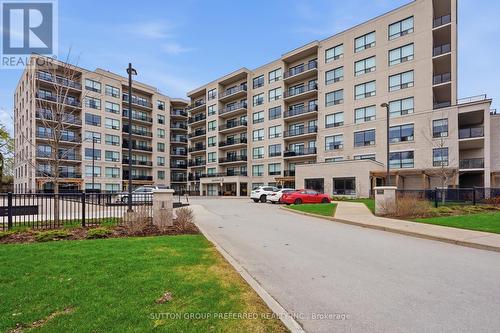401 - 1200 Commissioners Road W, London South (South B), ON - Outdoor With Facade