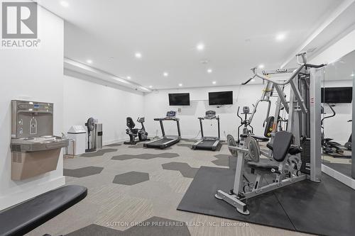 401 - 1200 Commissioners Road W, London South (South B), ON - Indoor Photo Showing Gym Room