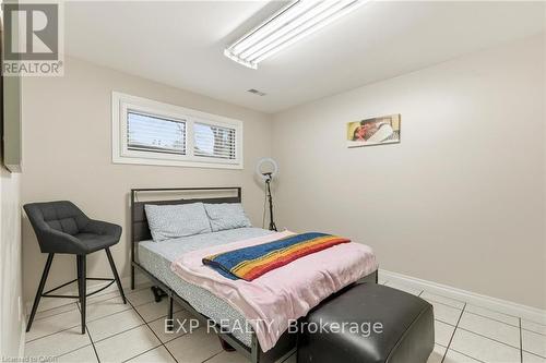 364 Roselawn Place, Waterloo, ON - Indoor Photo Showing Bedroom