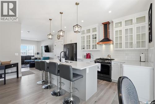 703 Underhill Lane, Saskatoon, SK - Indoor Photo Showing Kitchen With Upgraded Kitchen