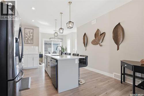 703 Underhill Lane, Saskatoon, SK - Indoor Photo Showing Kitchen With Upgraded Kitchen