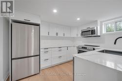 1339 AUGUSTINE DRIVE Burlington, ON L7P 2M9