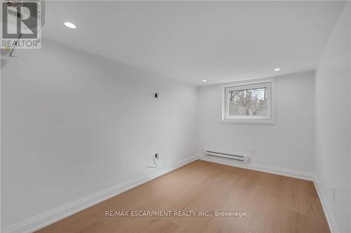 Large Den/Office room - 1339 Augustine Drive, Burlington, ON - Indoor Photo Showing Other Room