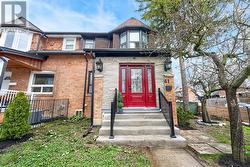 41 GREENLAW AVENUE Toronto, ON M6H 3V7