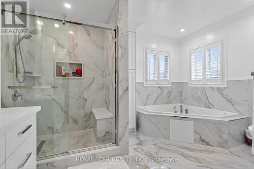 3841 Edgecliffe Run, Mississauga, ON - Indoor Photo Showing Bathroom