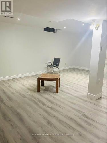 2801 Gulfstream Way, Mississauga, ON - Indoor Photo Showing Other Room