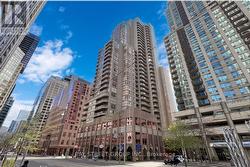 1910 - 736 BAY STREET Toronto, ON M5G 2M4