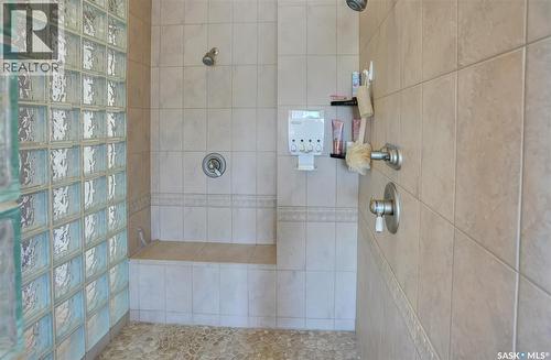 1453 Normandy Drive, Moose Jaw, SK - Indoor Photo Showing Bathroom