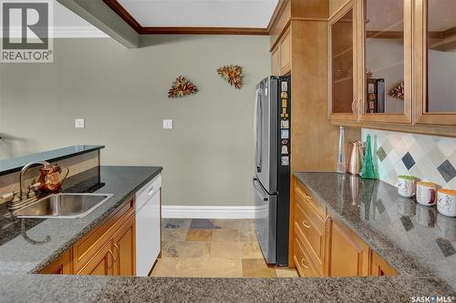 1453 Normandy Drive, Moose Jaw, SK - Indoor Photo Showing Kitchen