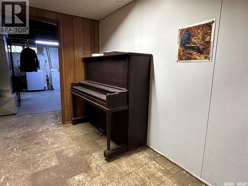 321 3Rd Street, Frobisher, SK - Indoor Photo Showing Other Room