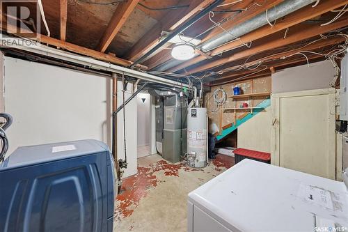 107 Evans Street, Saskatoon, SK - Indoor Photo Showing Basement