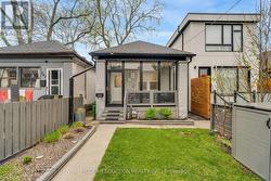 741 MILVERTON BOULEVARD Toronto, ON M4C 1Y3
