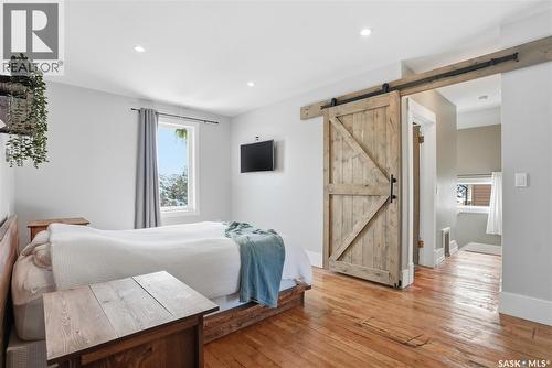 210 Cruise Street, Saskatoon, SK - Indoor Photo Showing Bedroom