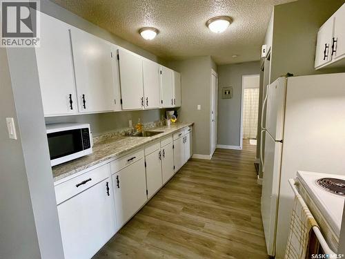 81 Dunfield Crescent, Meadow Lake, SK - Indoor Photo Showing Kitchen