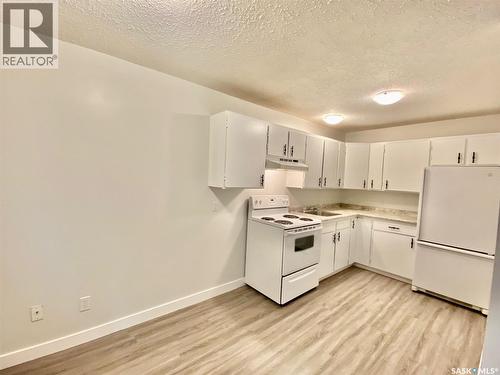 81 Dunfield Crescent, Meadow Lake, SK - Indoor Photo Showing Kitchen