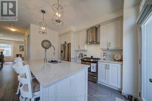 31 - 3023 Creekshore Common, Oakville, ON - Indoor Photo Showing Kitchen With Stainless Steel Kitchen With Double Sink With Upgraded Kitchen