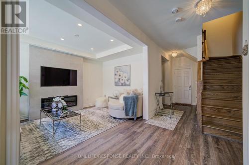31 - 3023 Creekshore Common, Oakville, ON - Indoor