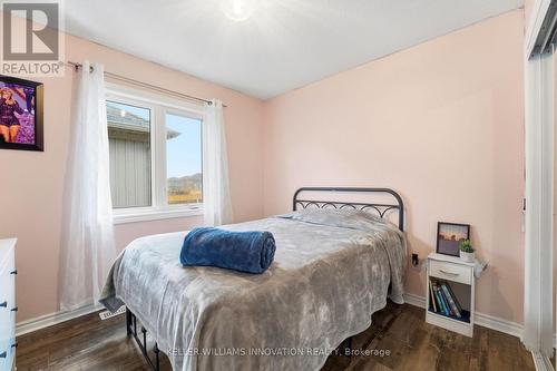 420 Armstrong Street W, North Perth, ON - Indoor Photo Showing Bedroom