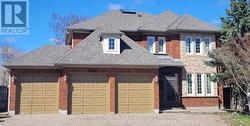 34 TOWNSON ROAD Markham, ON L6C 1T5