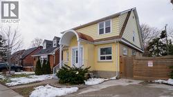 821-823 VILLAIRE Windsor, ON N9S 2J3