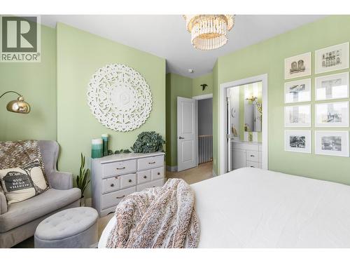 555 Buckland Avenue Unit# 106, Kelowna, BC - Indoor Photo Showing Bedroom