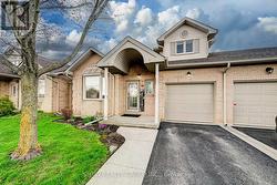 44 - 94 GREENTRAIL DRIVE  Hamilton, ON L0R 1W0