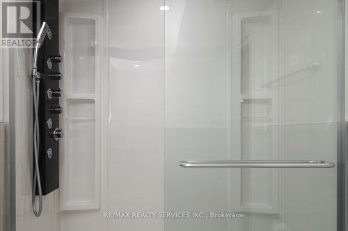 115 Uplands Drive, Kitchener, ON - Indoor Photo Showing Bathroom