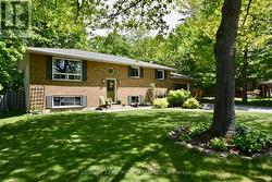 3861 EAST STREET  Innisfil, ON L9S 2L9