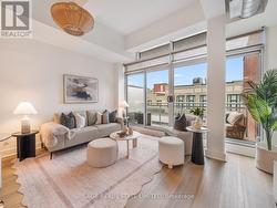 811 - 233 CARLAW AVENUE Toronto, ON M4M 3N6