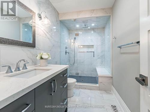 37 Suburban Drive, Mississauga, ON - Indoor Photo Showing Bathroom