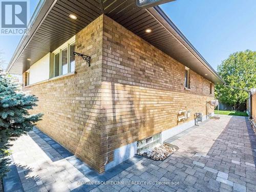 37 Suburban Drive, Mississauga, ON - Outdoor With Exterior