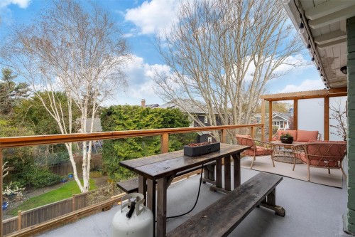 320 Moss St, Victoria, BC 