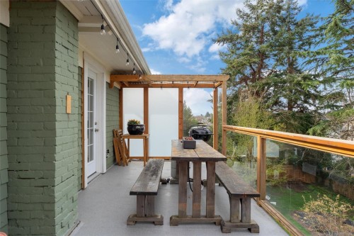 320 Moss St, Victoria, BC 