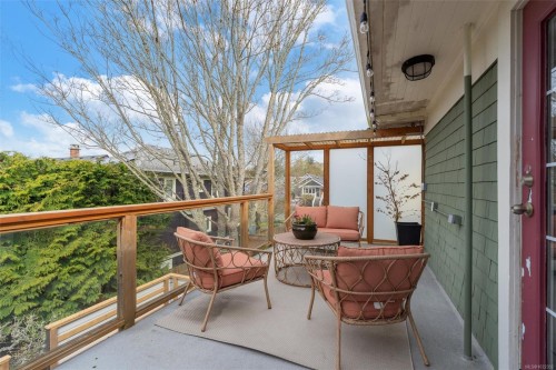 320 Moss St, Victoria, BC 