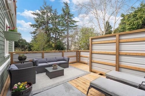 320 Moss St, Victoria, BC 