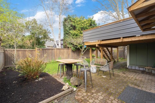 320 Moss St, Victoria, BC 