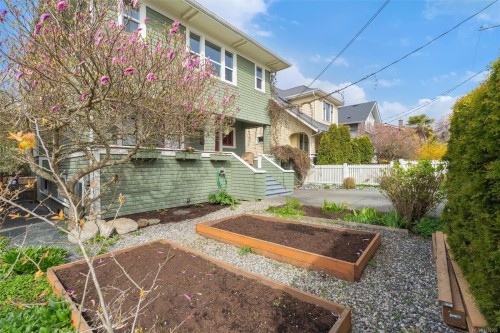 320 Moss St, Victoria, BC 