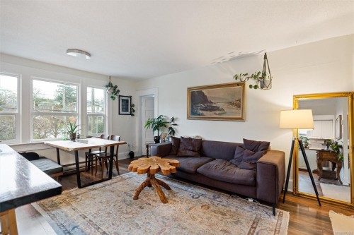 320 Moss St, Victoria, BC 