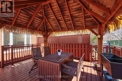 114 Bartlett Private, Ottawa, ON - Outdoor With Deck Patio Veranda With Exterior