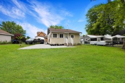 25 Playfair Drive Tay, ON L0K 2C0