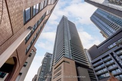 4201-80 John Street Toronto, ON M5V 3X4