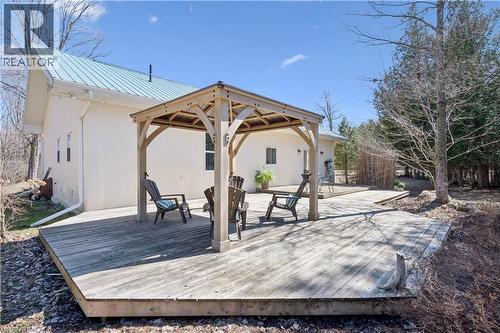 Deck - 5578 11Th Line, Harriston, ON - Outdoor