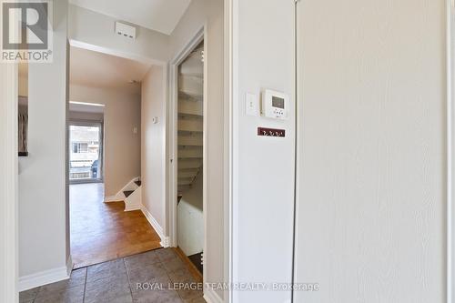 Front Entrance - 2942 Fairlea Crescent, Ottawa, ON - Indoor Photo Showing Other Room