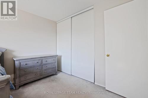 Primary Bedroom - 2942 Fairlea Crescent, Ottawa, ON - Indoor