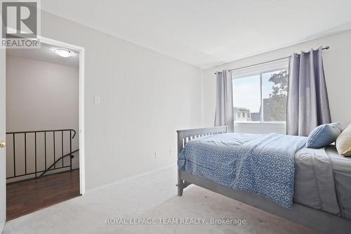 Primary Bedroom - 2942 Fairlea Crescent, Ottawa, ON - Indoor Photo Showing Bedroom