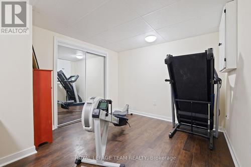 Bonus Room with Large Closet - 2942 Fairlea Crescent, Ottawa, ON - Indoor Photo Showing Gym Room